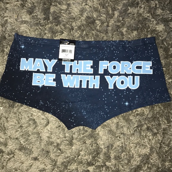 Star Wars Panty Women size Small 5. set of 4 pair - Picture 2 of 8
